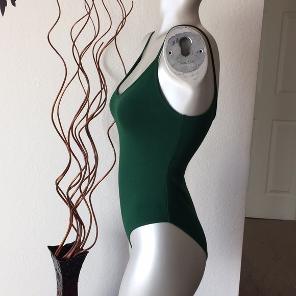 Green bodysuit - Picture 4 of 6